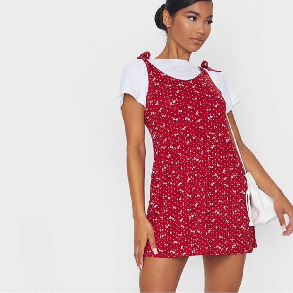 Red Ditsy Floral Print Strappy Tie Strap Detail Shift Dress